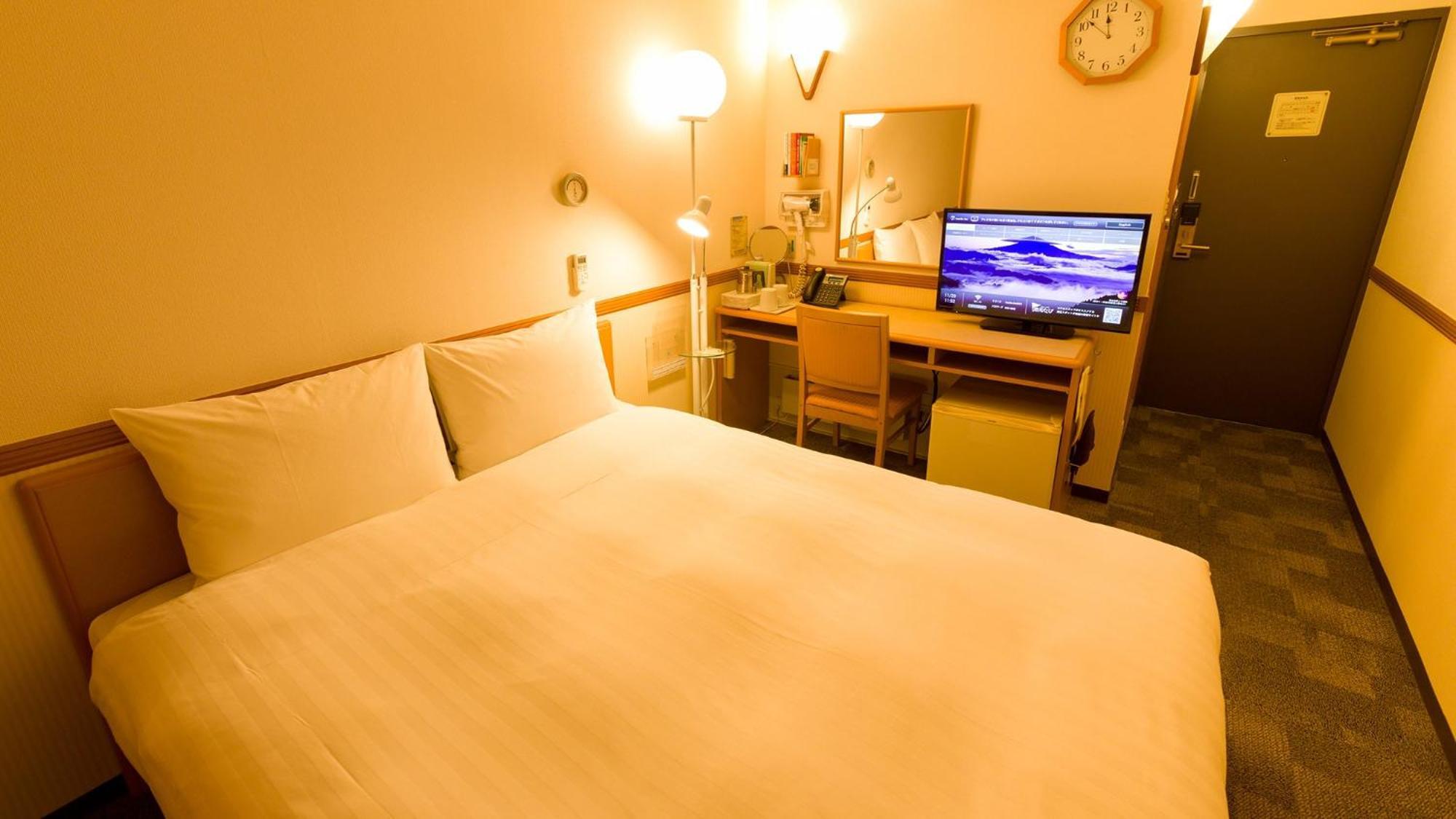 Toyoko Inn Kagoshima Chuo Eki Nishi Guchi Habitación foto
